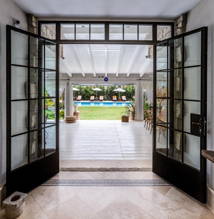 Luce Design Hotel - Special Category Alaçatı Exterior foto
